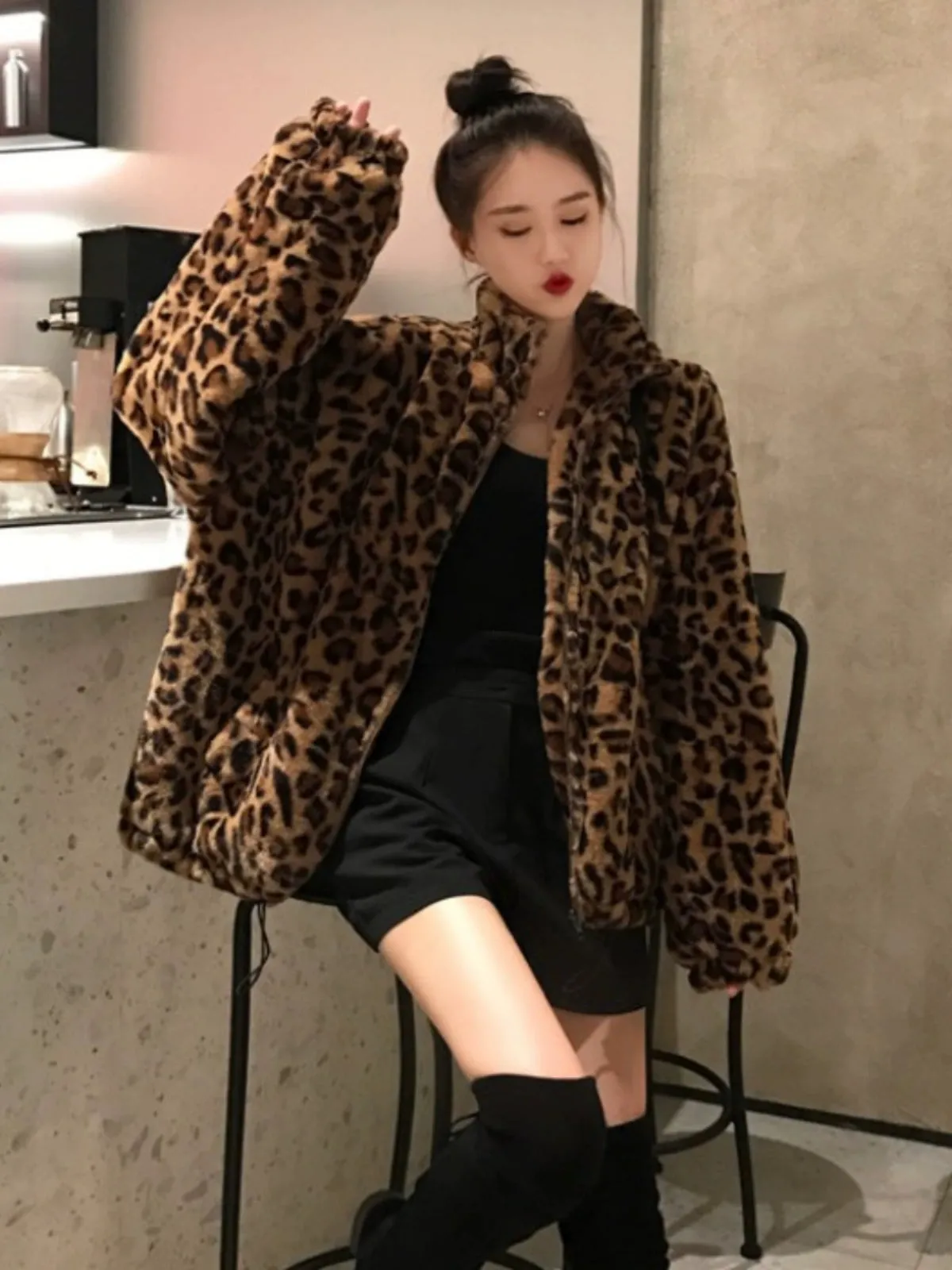 Cozy Leopard Lambswool Coat