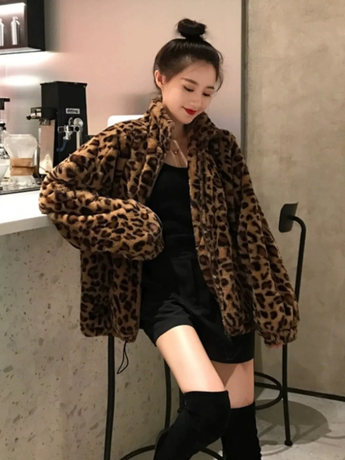 Cozy Leopard Lambswool Coat