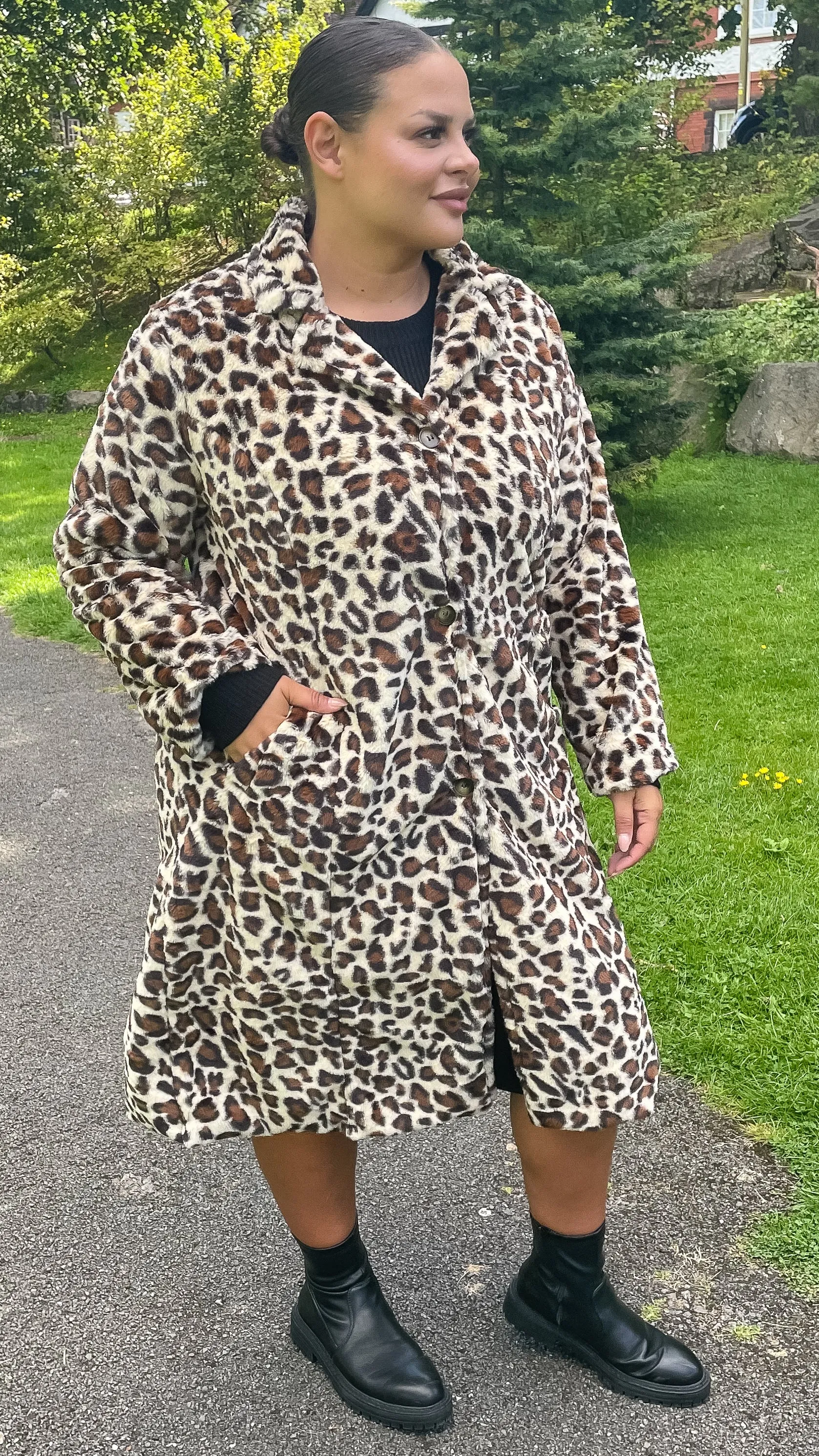 CurveWow Leopard Print Coat