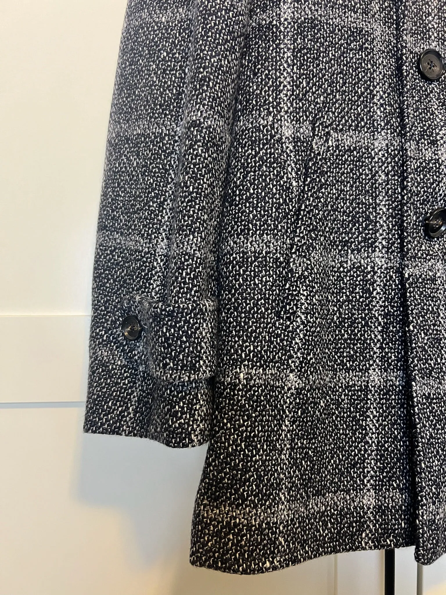 Isaia Napoli Plaid Navy Coat, Size 54R