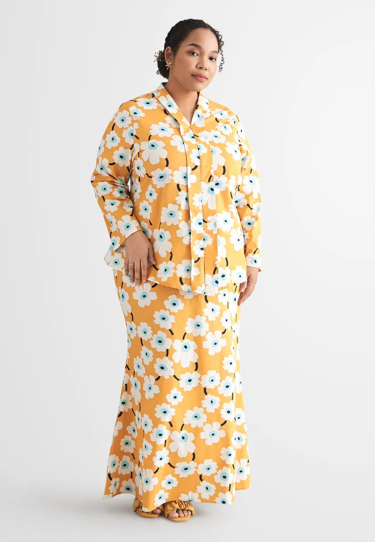 Kamilia Printed Cotton Kebaya Set - Yellow Floral