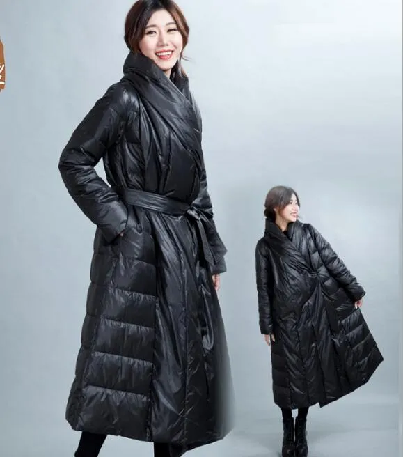 Loose Women Down Puffer Coat Winter 90% Duck Down Jackets With Waist Belt