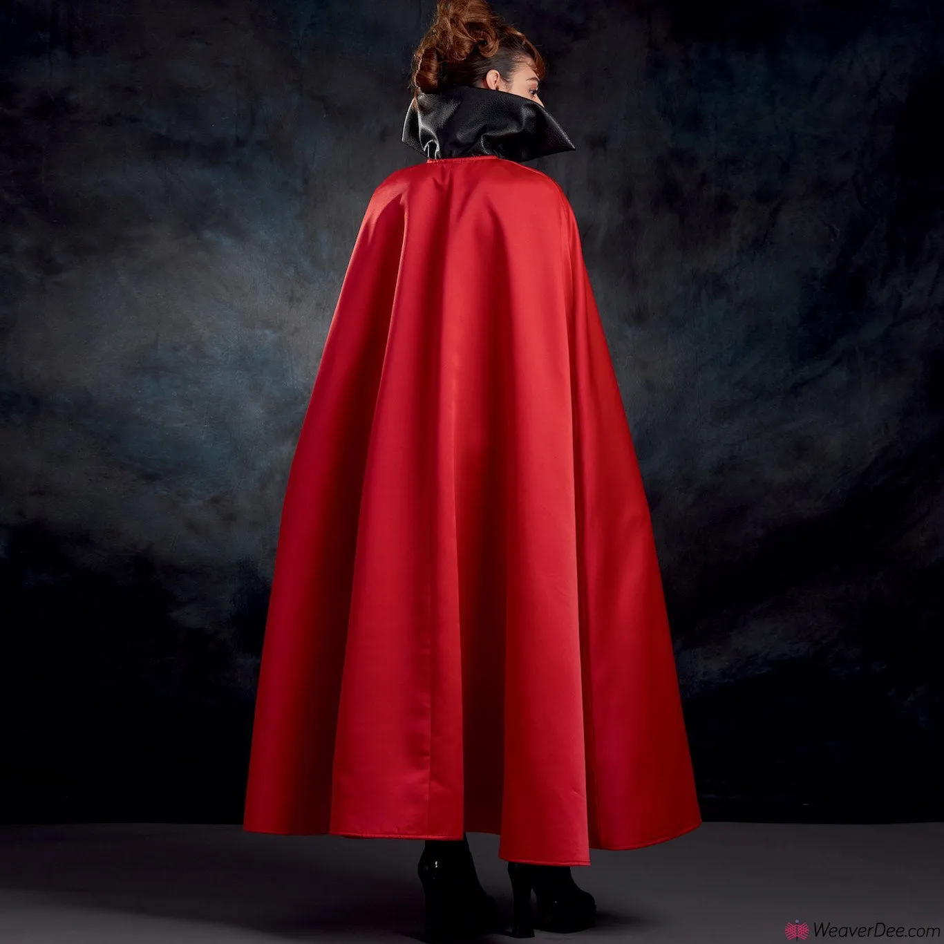 Simplicity Pattern S9008 Misses' Cape with Tie Costumes