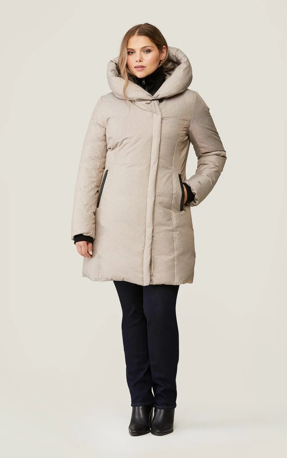 SOIA&KYO CAMELIA - Slim-Fit Classic Down Coat With Large Hood