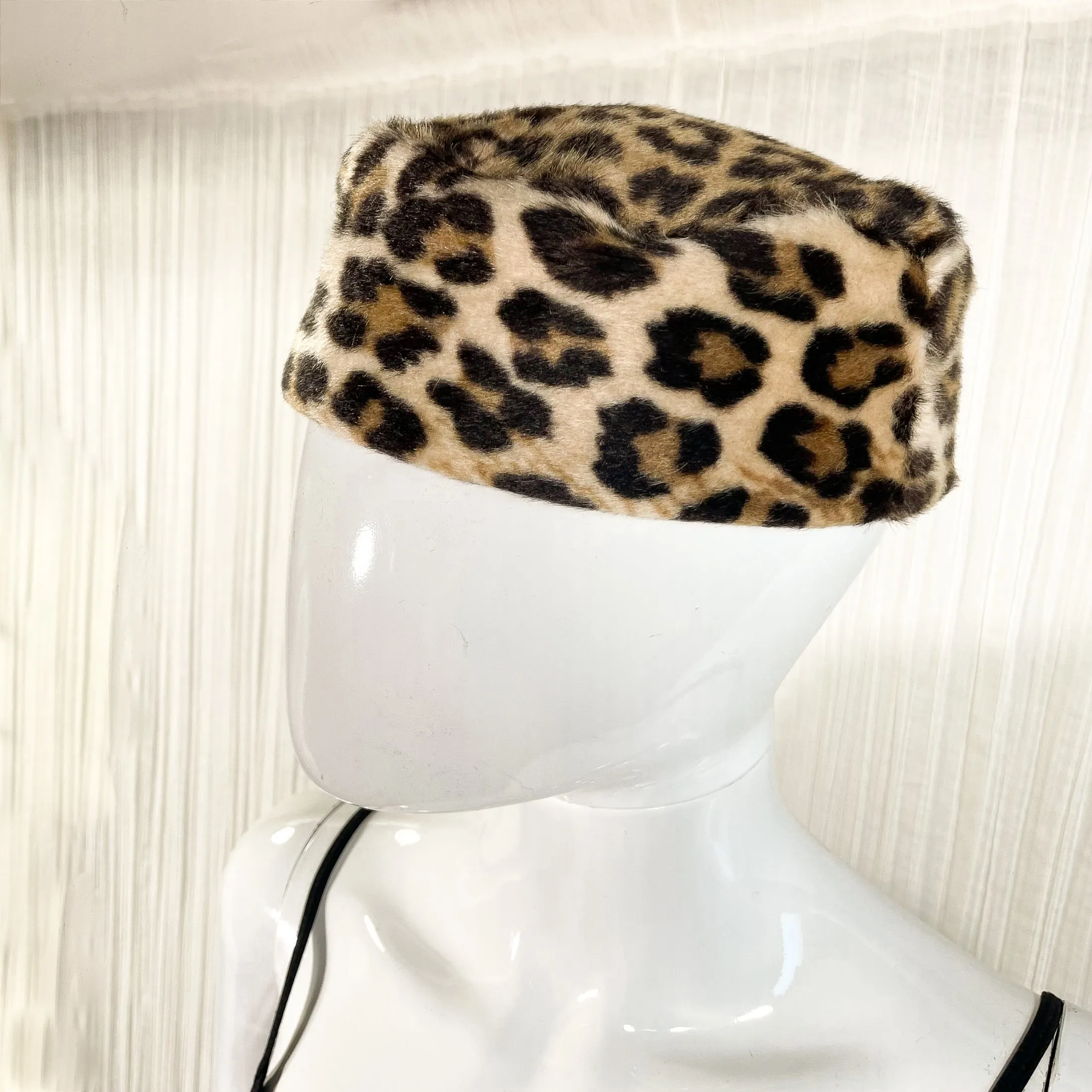 SOLD Vintage 60s faux Leopard Pill Box Hat 20 3/4" Interior