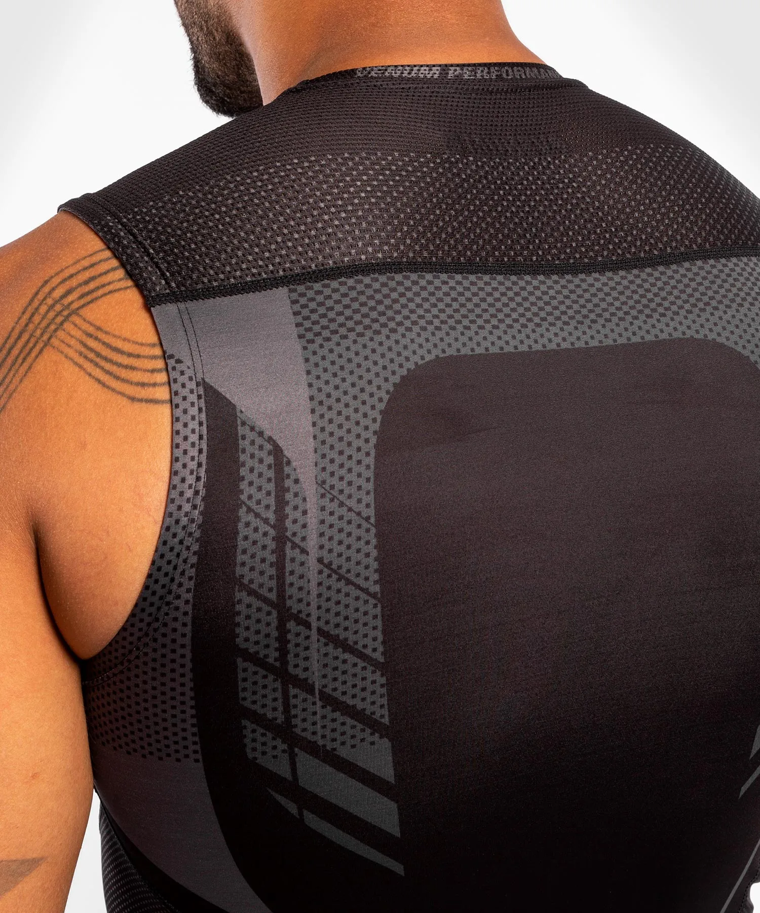 Venum Athletics Rashguard Sleeveless – Black/Gold