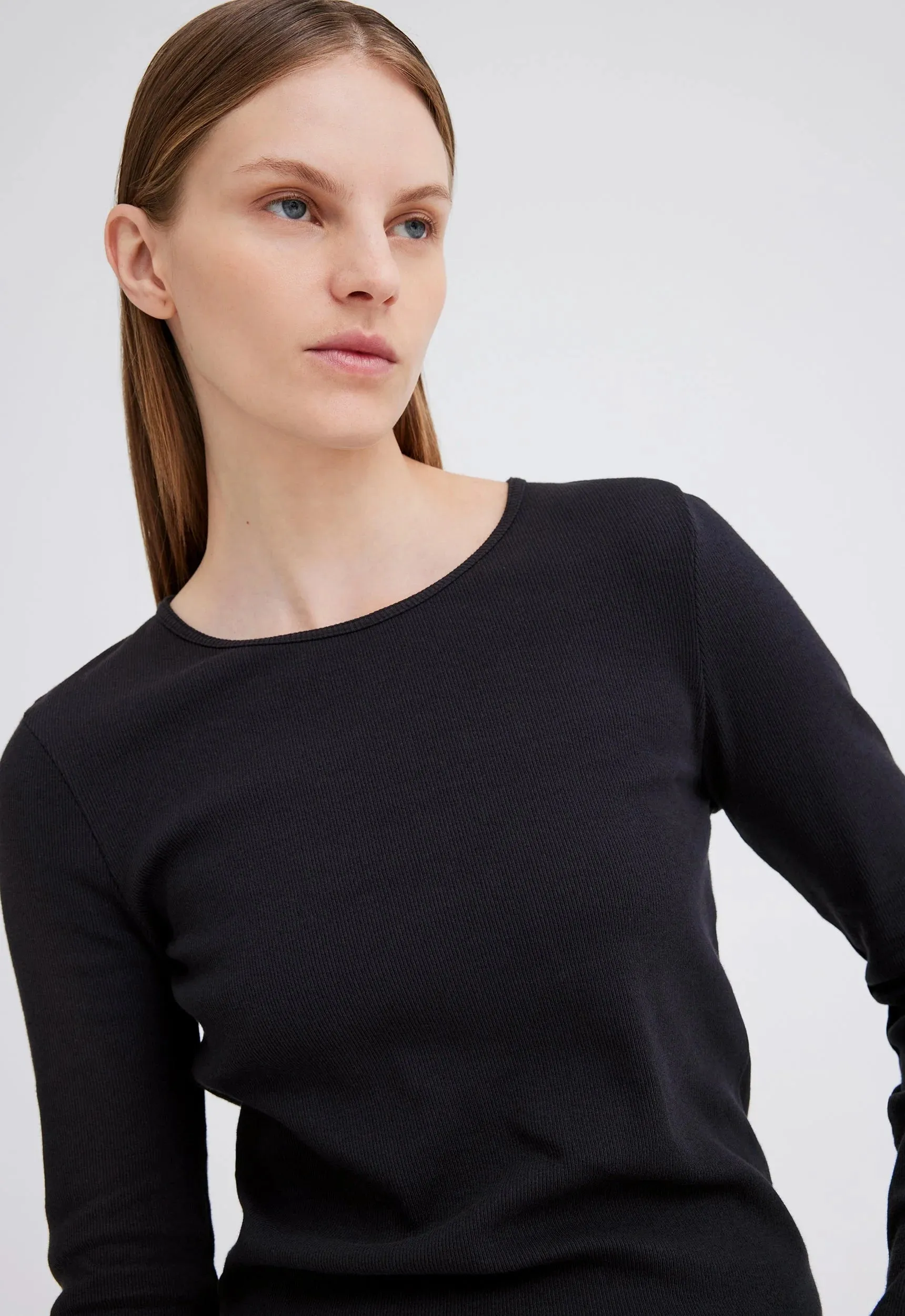 Vere L/S Top Black