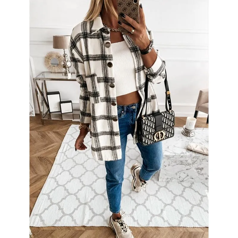 Women fashion loose turn-down collar fall plaid coat