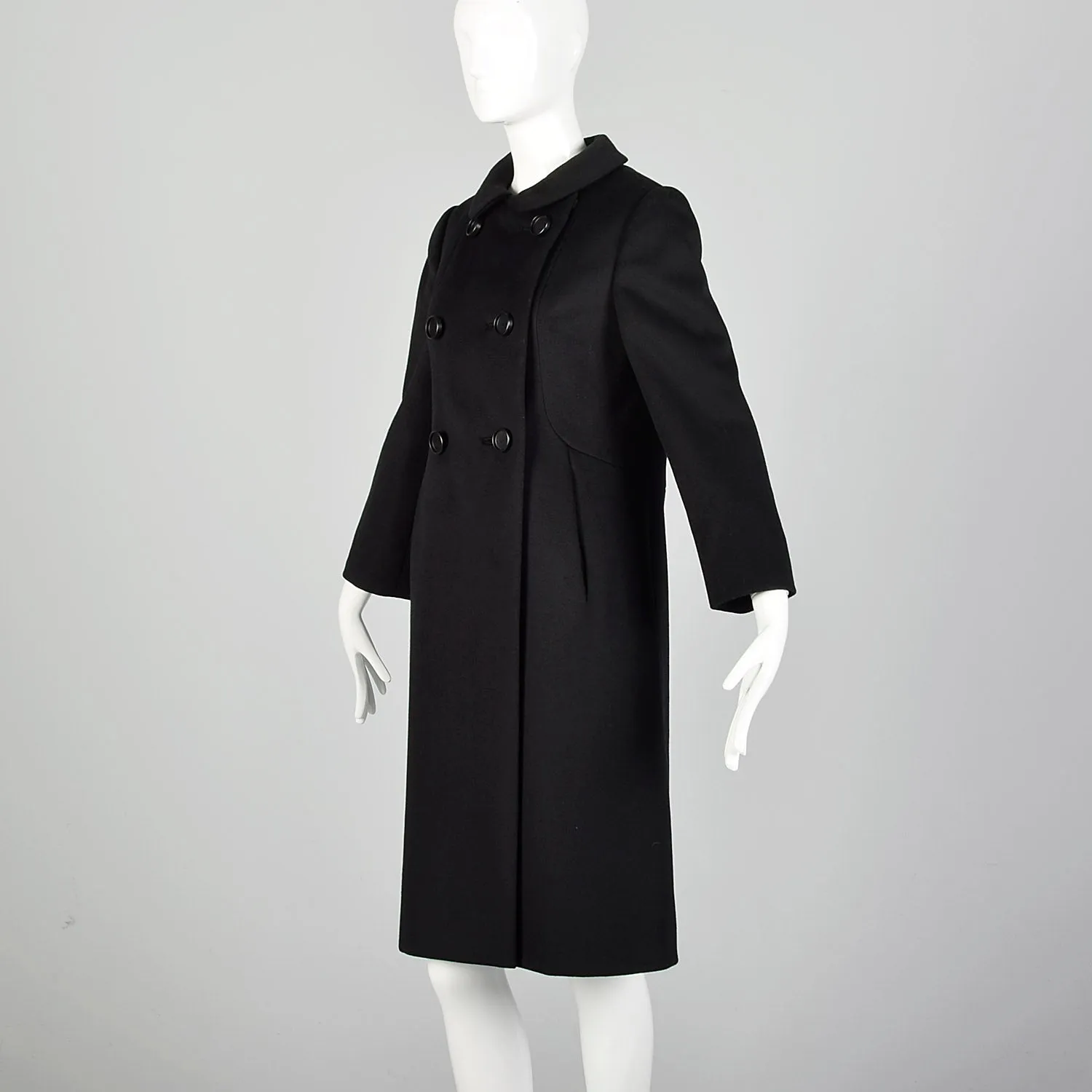 XS 1960s Black Peat Coat with Peter Pan Collar