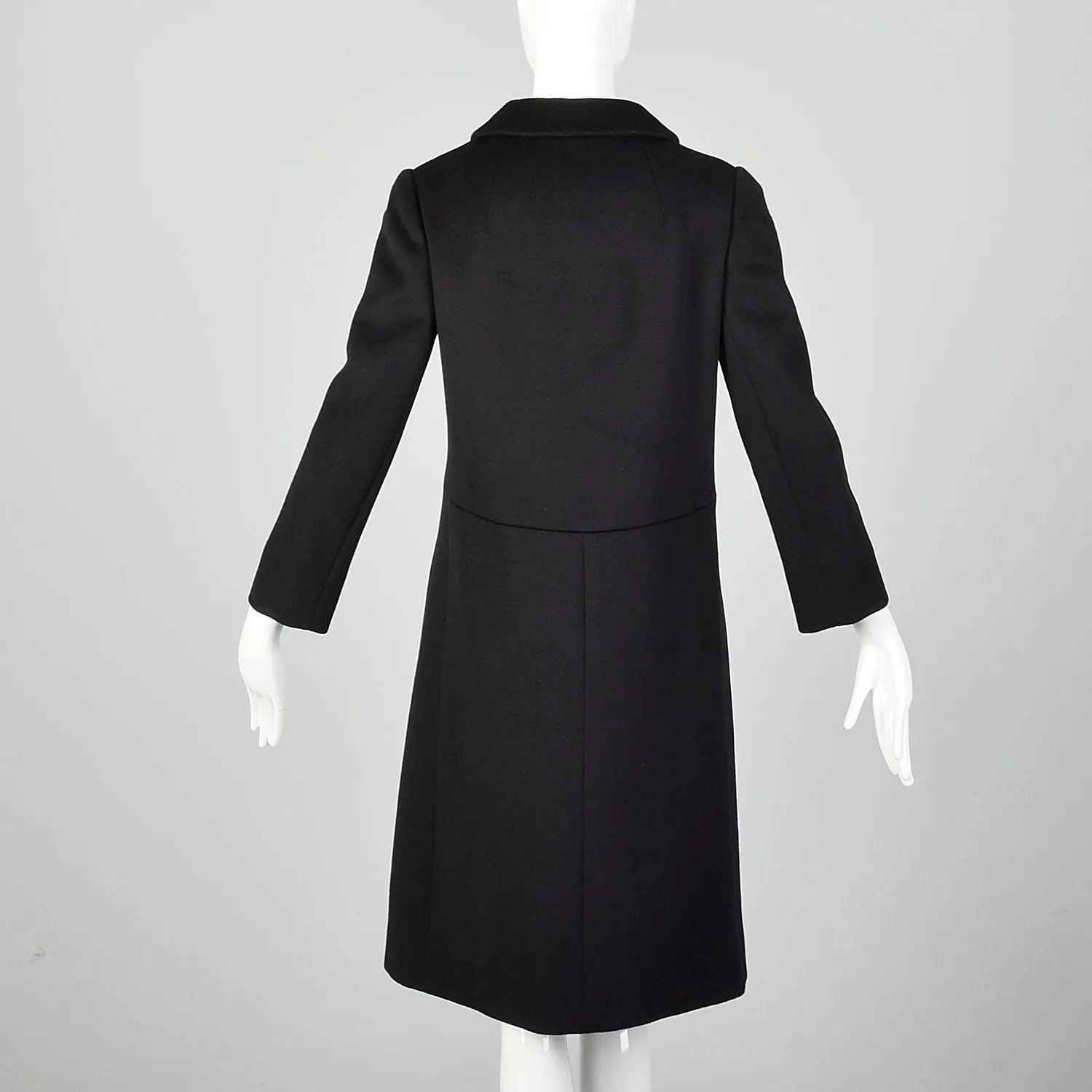 XS 1960s Black Peat Coat with Peter Pan Collar